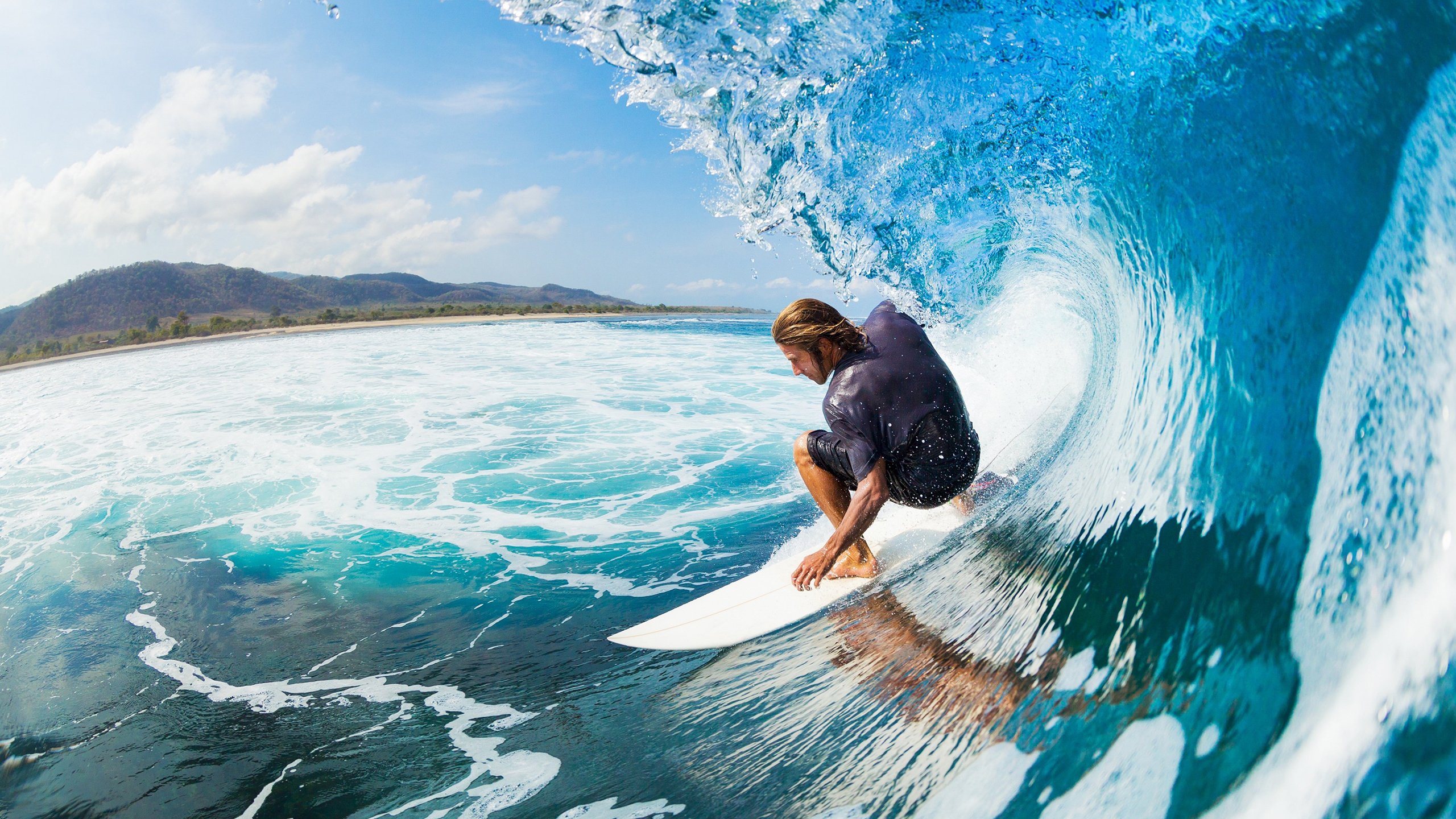 弗朗索瓦·斯图尔特：极具战术眼光的中场球员，始终占据比赛主动